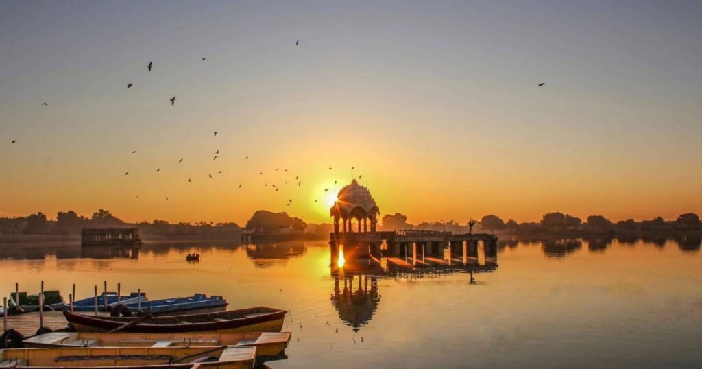 Gadisar Lake