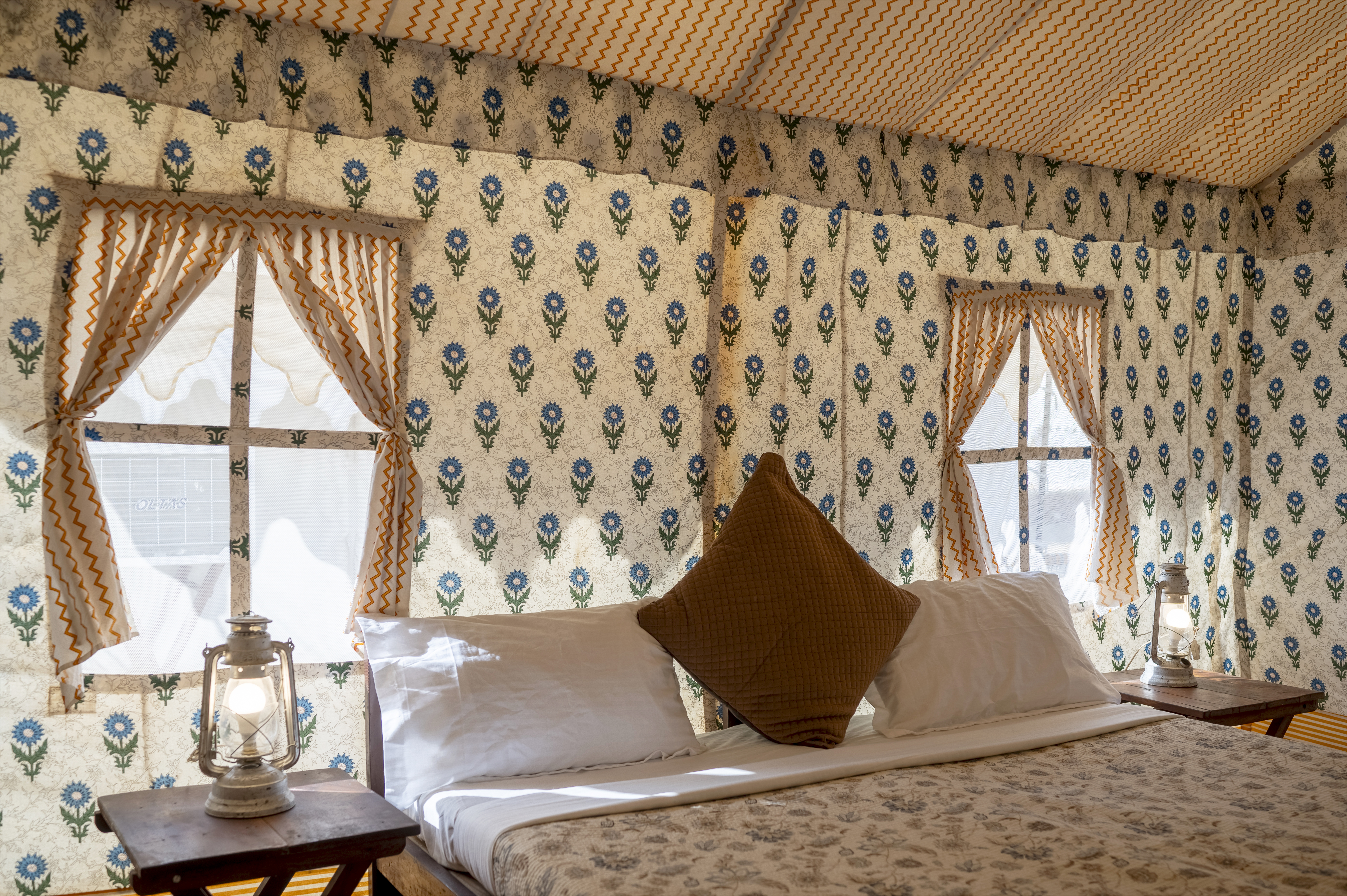 camp in jaisalmer