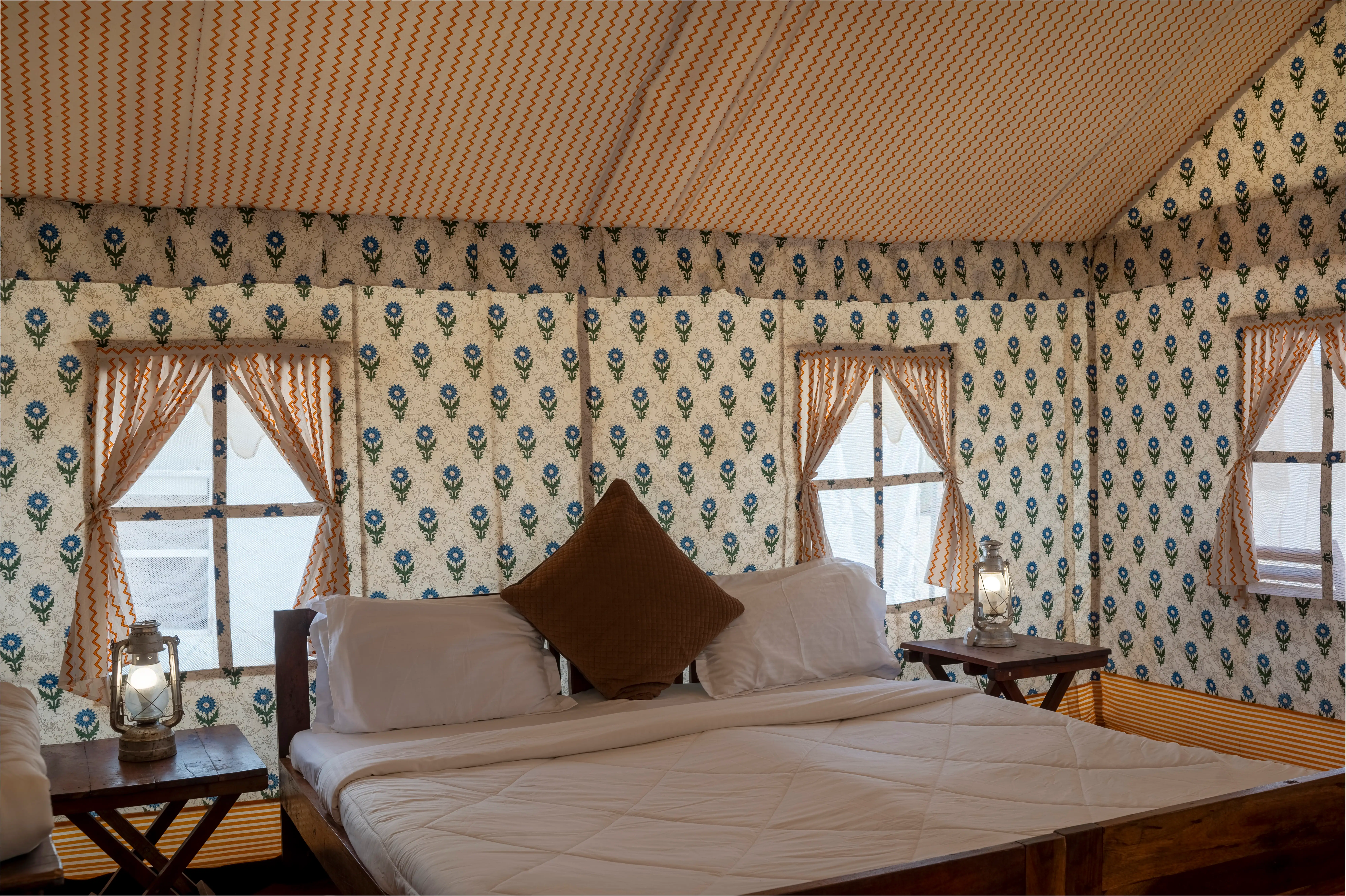 tent in jaisalmer