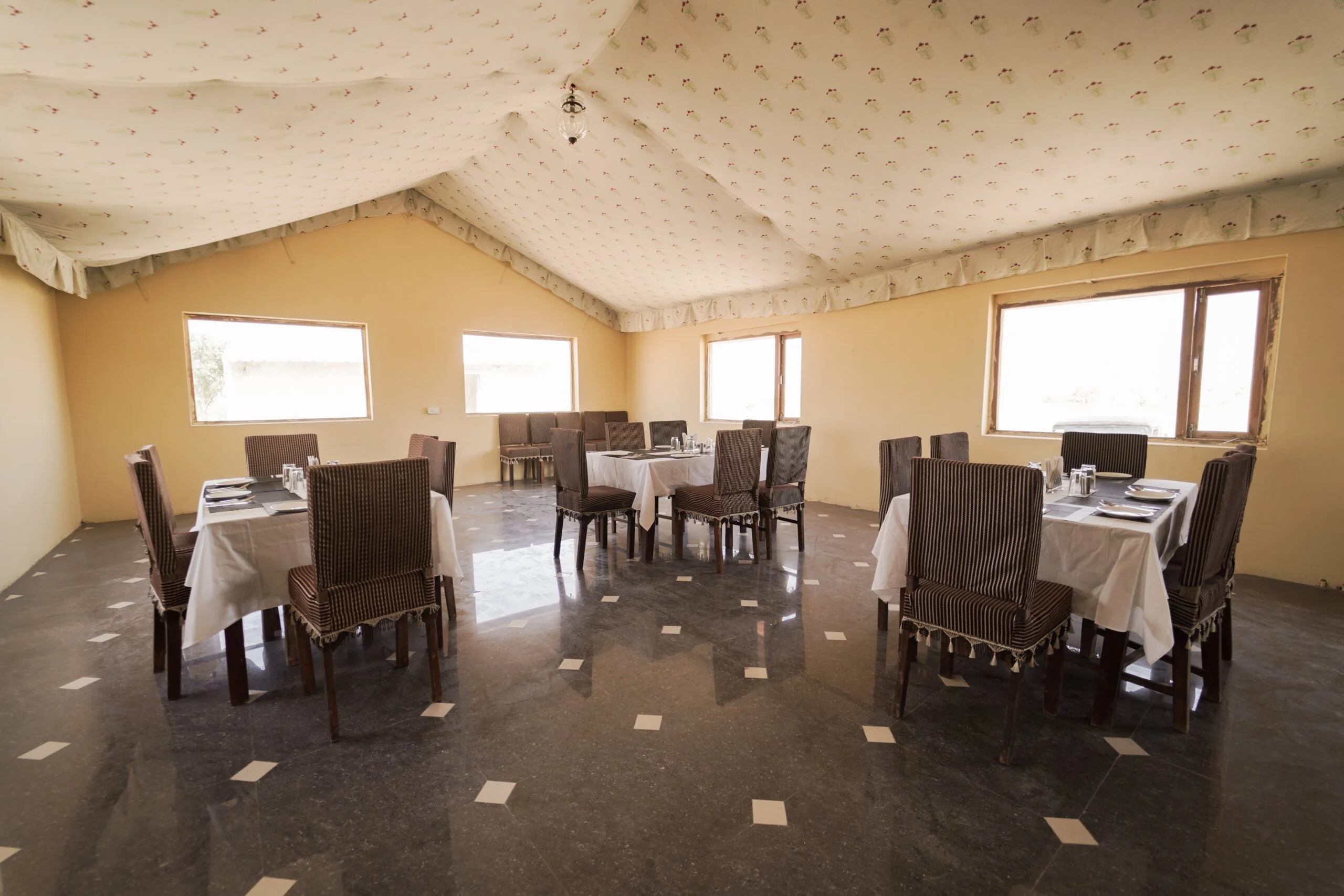 dinner in jaisalmer